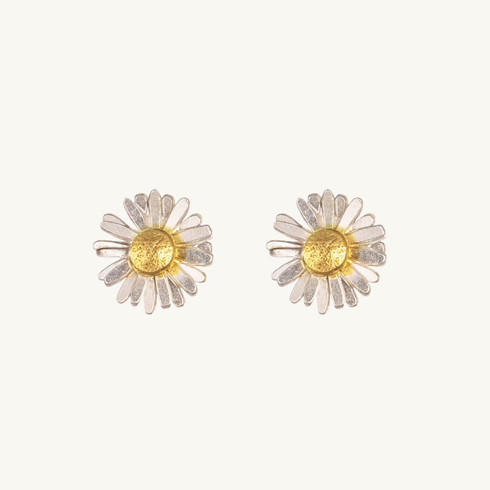 Daisy Flower Stud Earrings