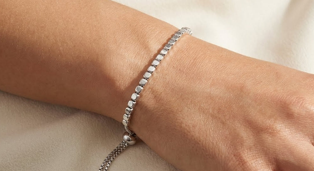 Cube Bead Slider Bracelet, Adjustable 19–22 cm