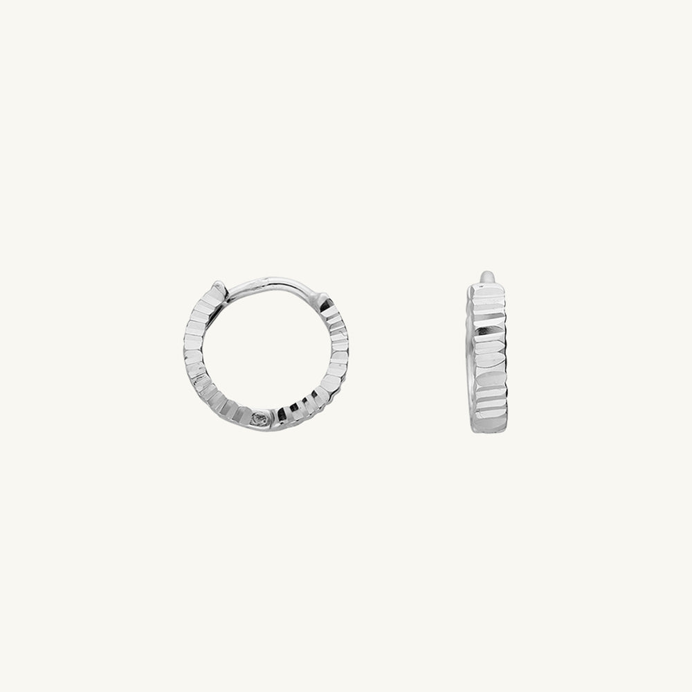 Diamond-Cut Ribbed Hinged Hoop Earrings, 12mm