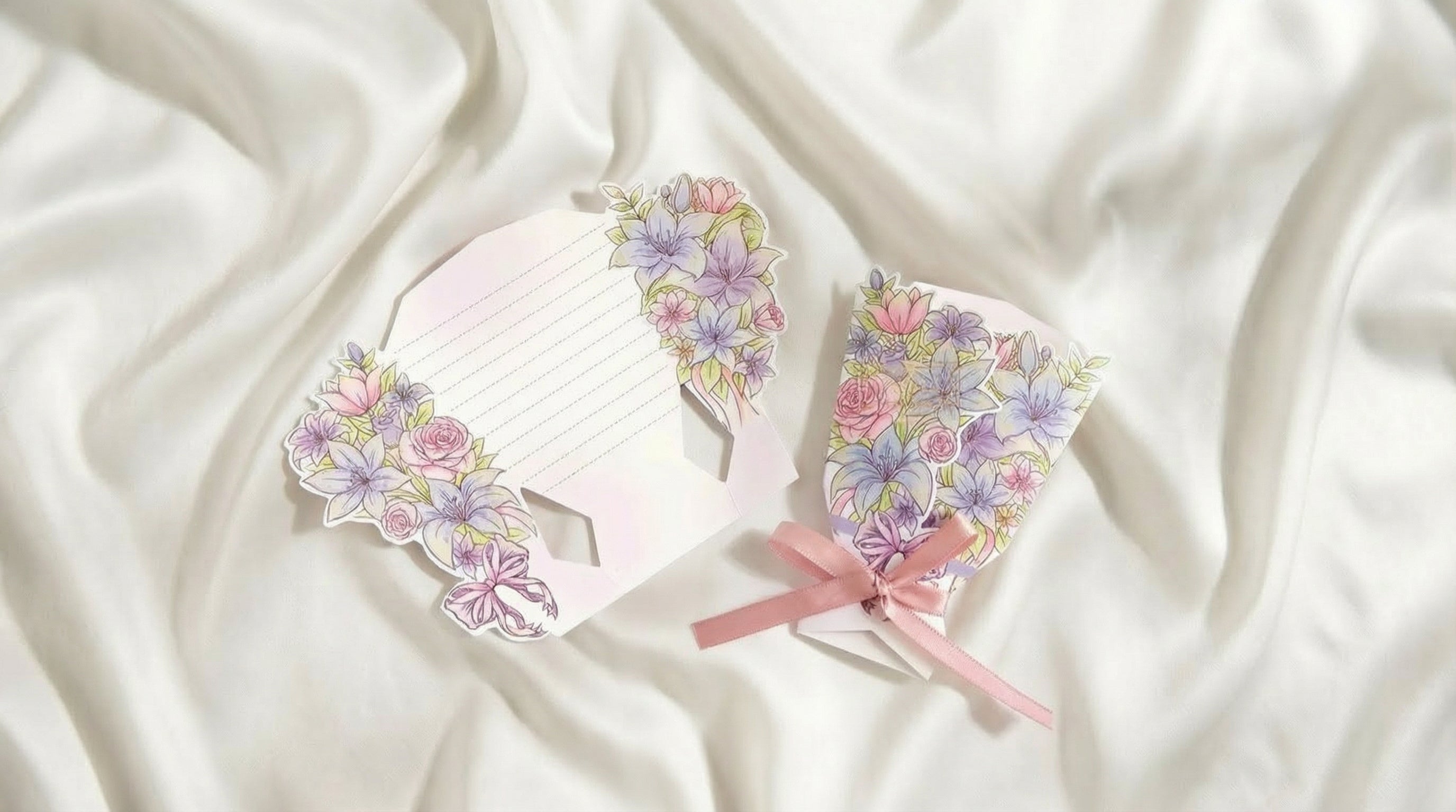 Fold-open Floral Bouquet greeting card - Purple