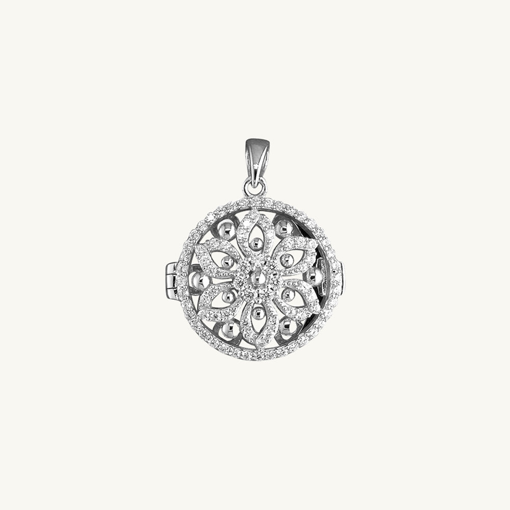 Round Cubic Zirconia Flower Locket Pendant with Adjustable Chain (46/51 cm)